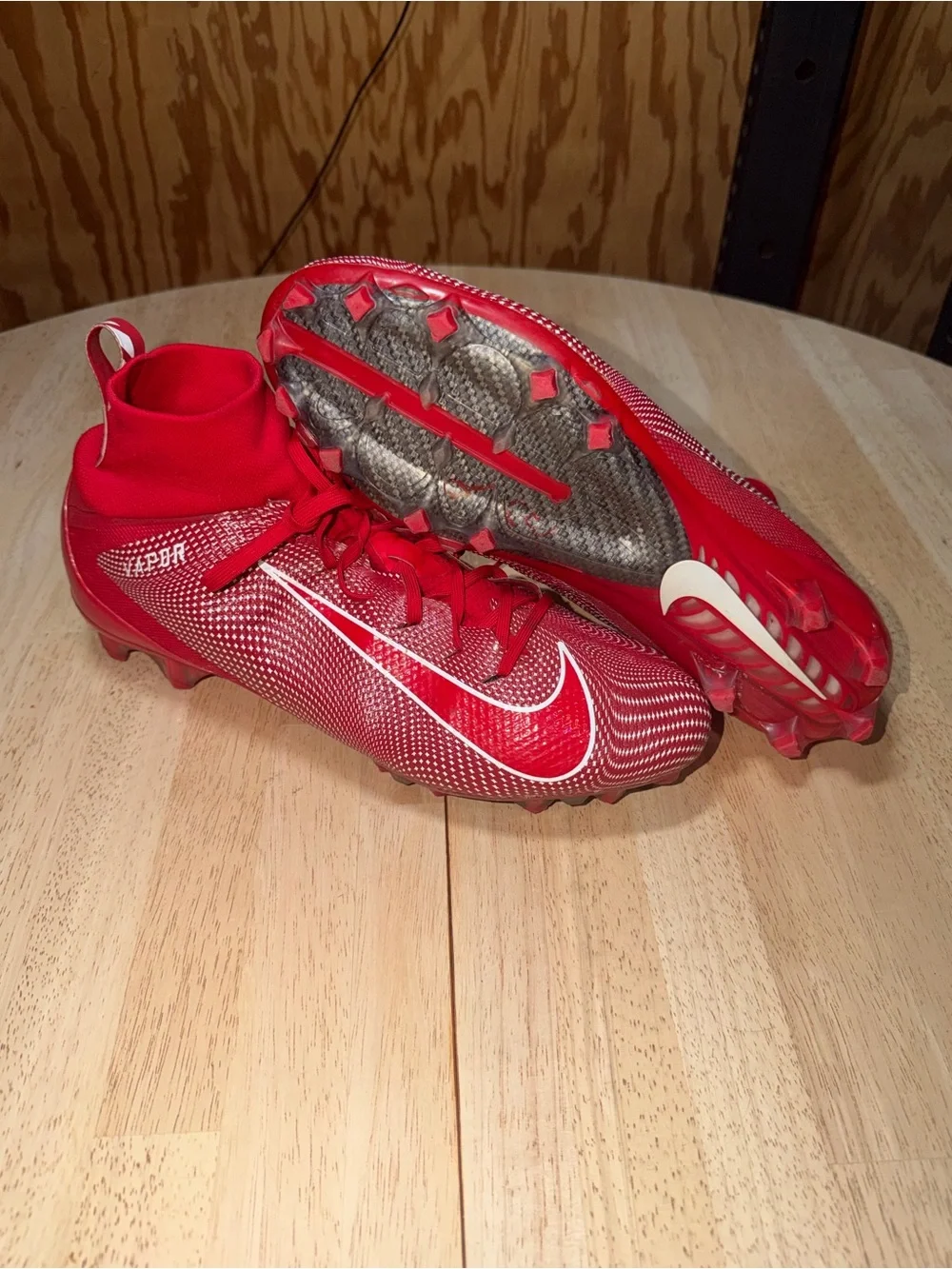 Nike Vapor Untouchable Pro 3 Size 13 Football Cleats University Red 917165-600